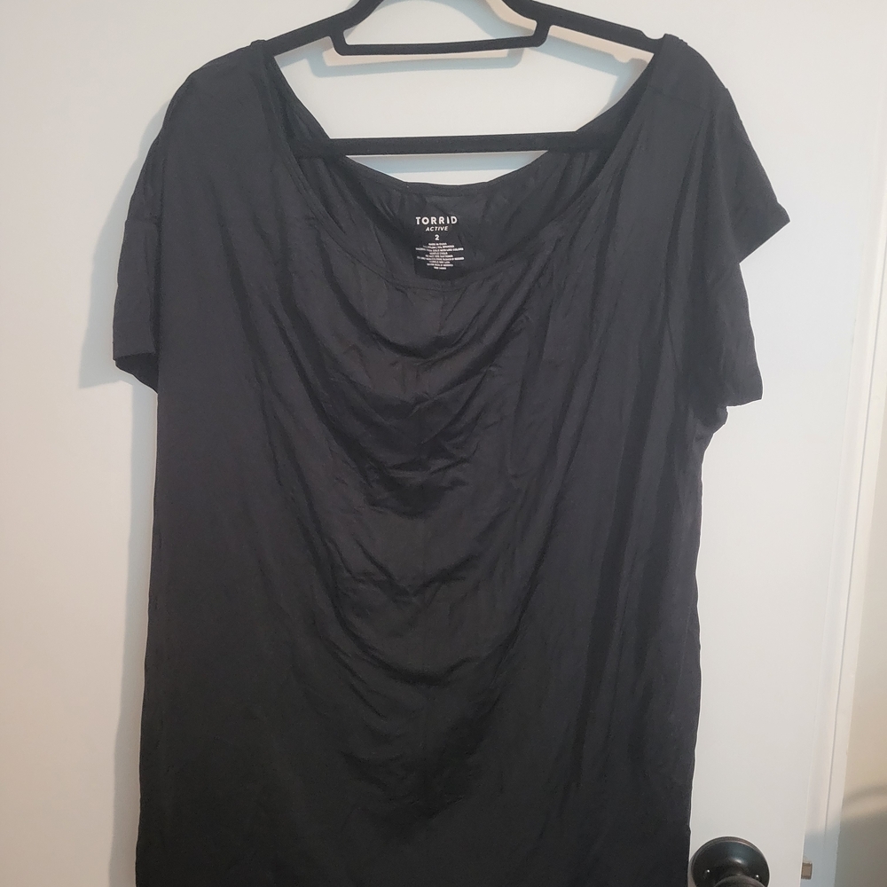 Torrid Black Short Sleeve Tee